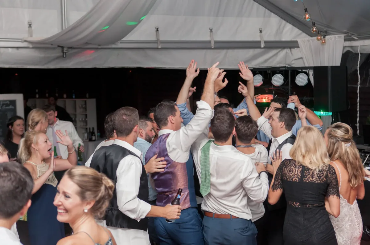 Acclaim DJ Entertainment