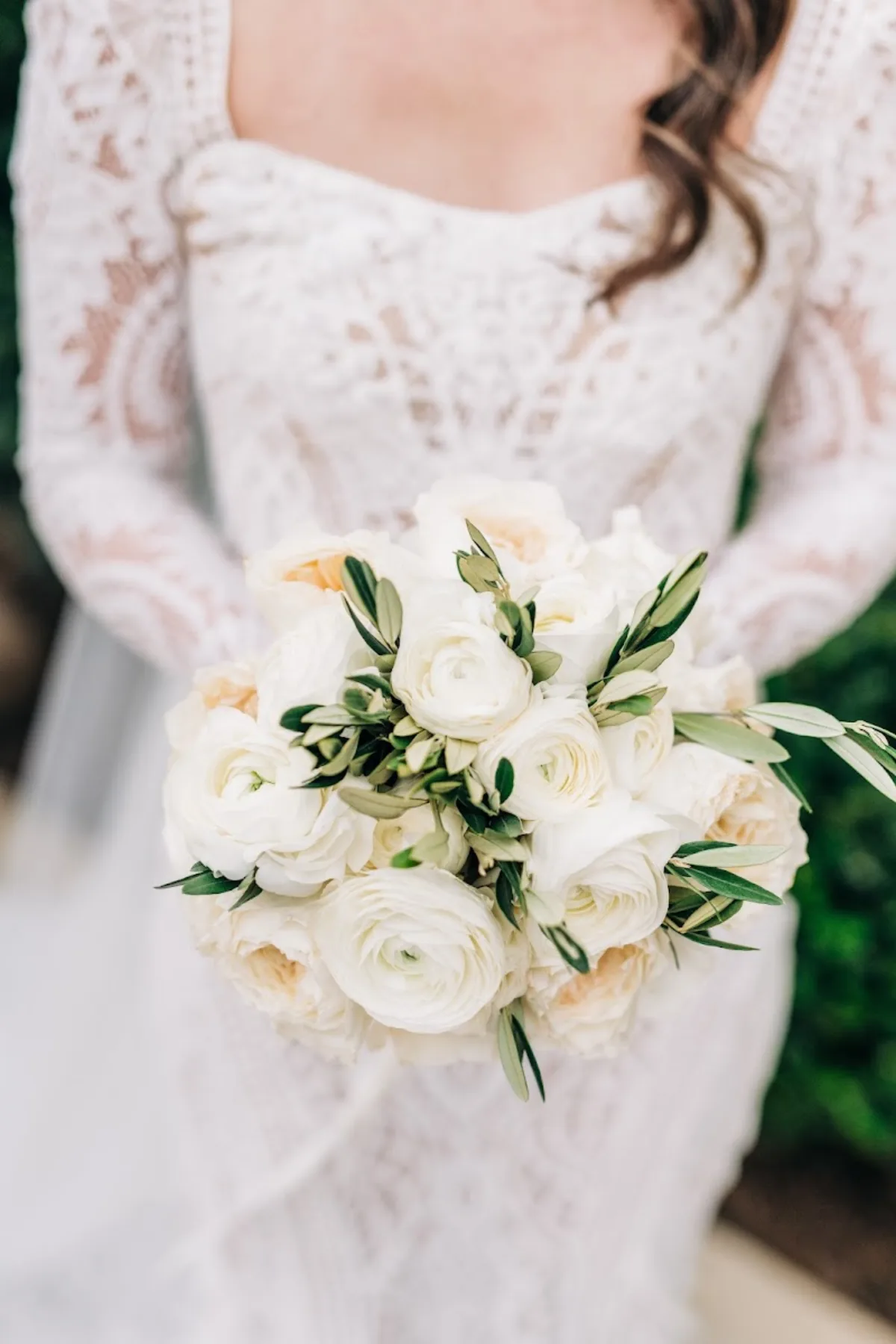 Dos Gardenias Flowers & More