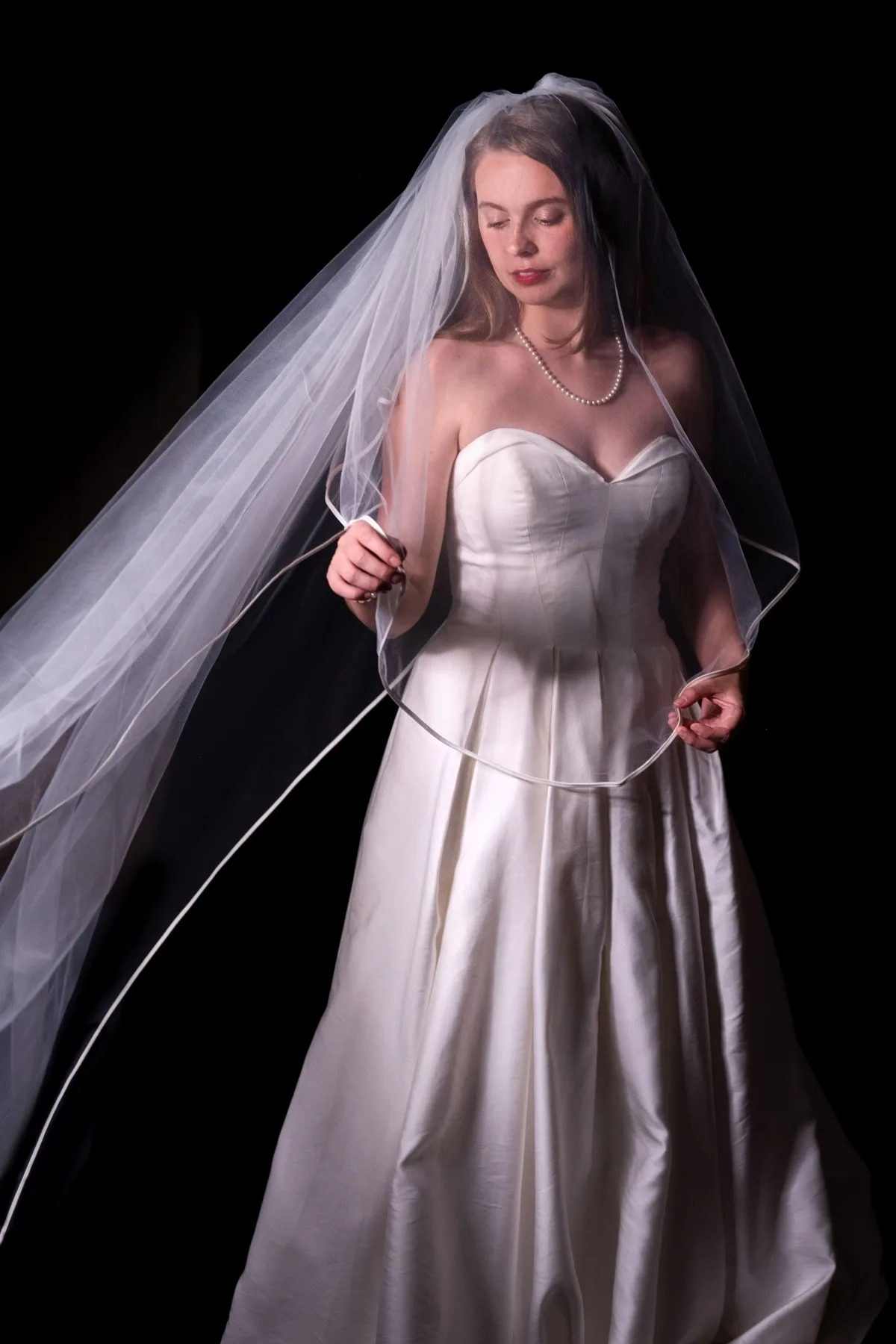 Hannah Elizabeth Fine Art LLC