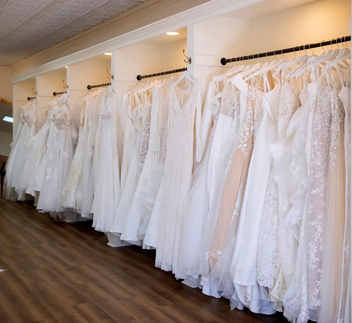 Kynsley Bridal