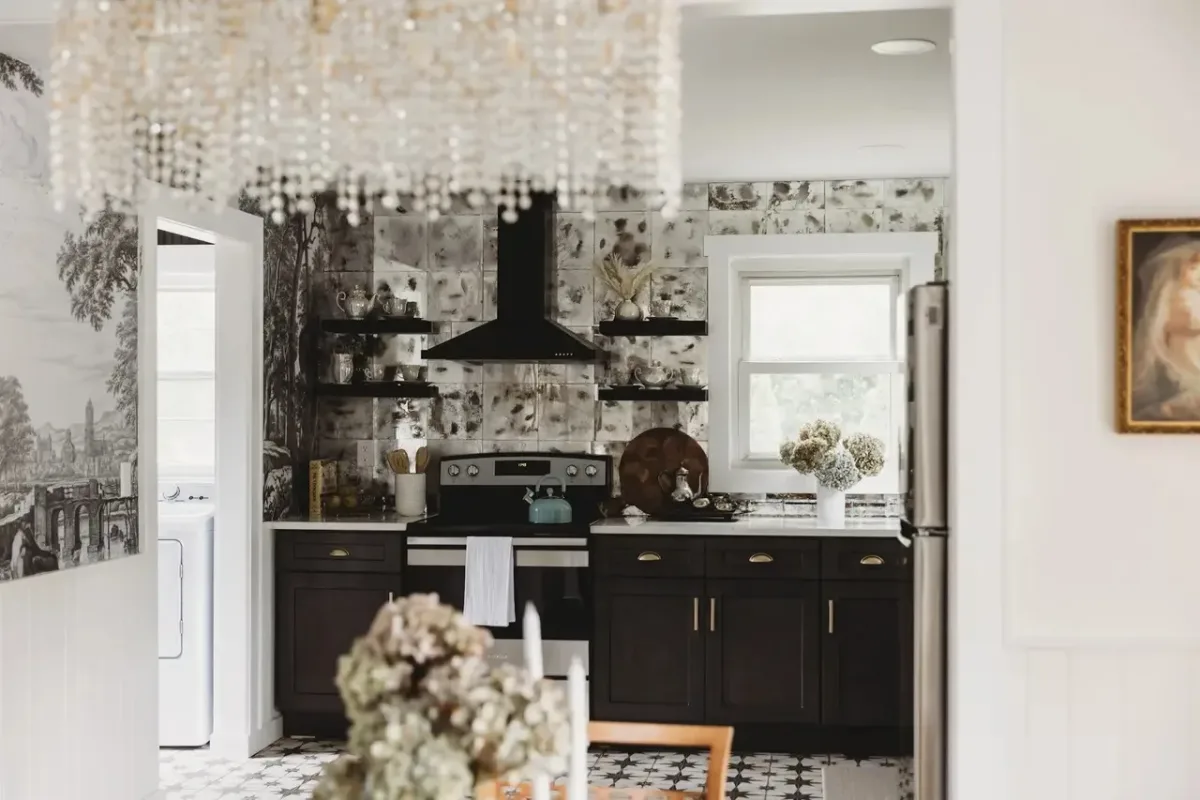 Luxe Glass House