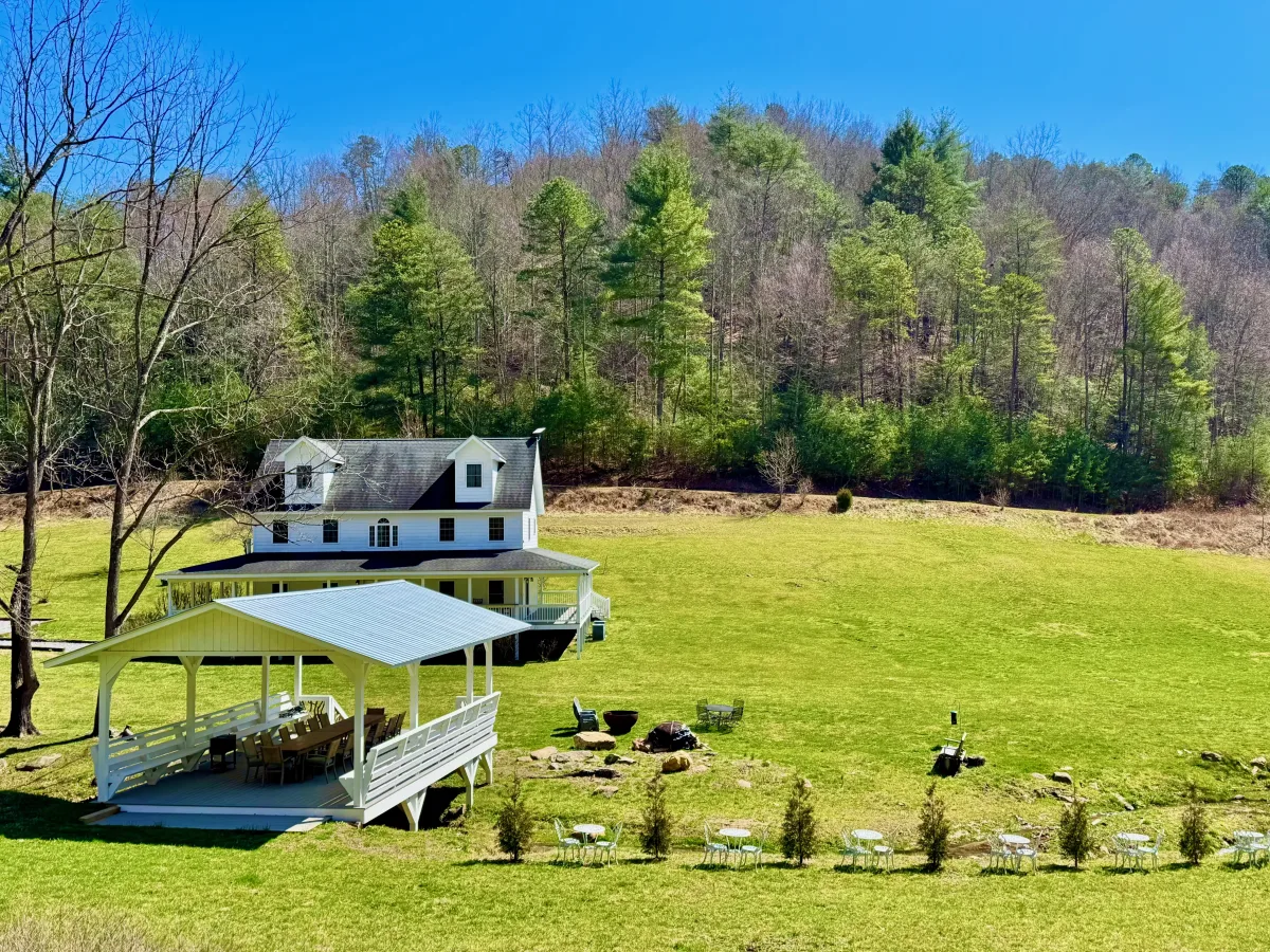 Pigeon River Mountain Retreat