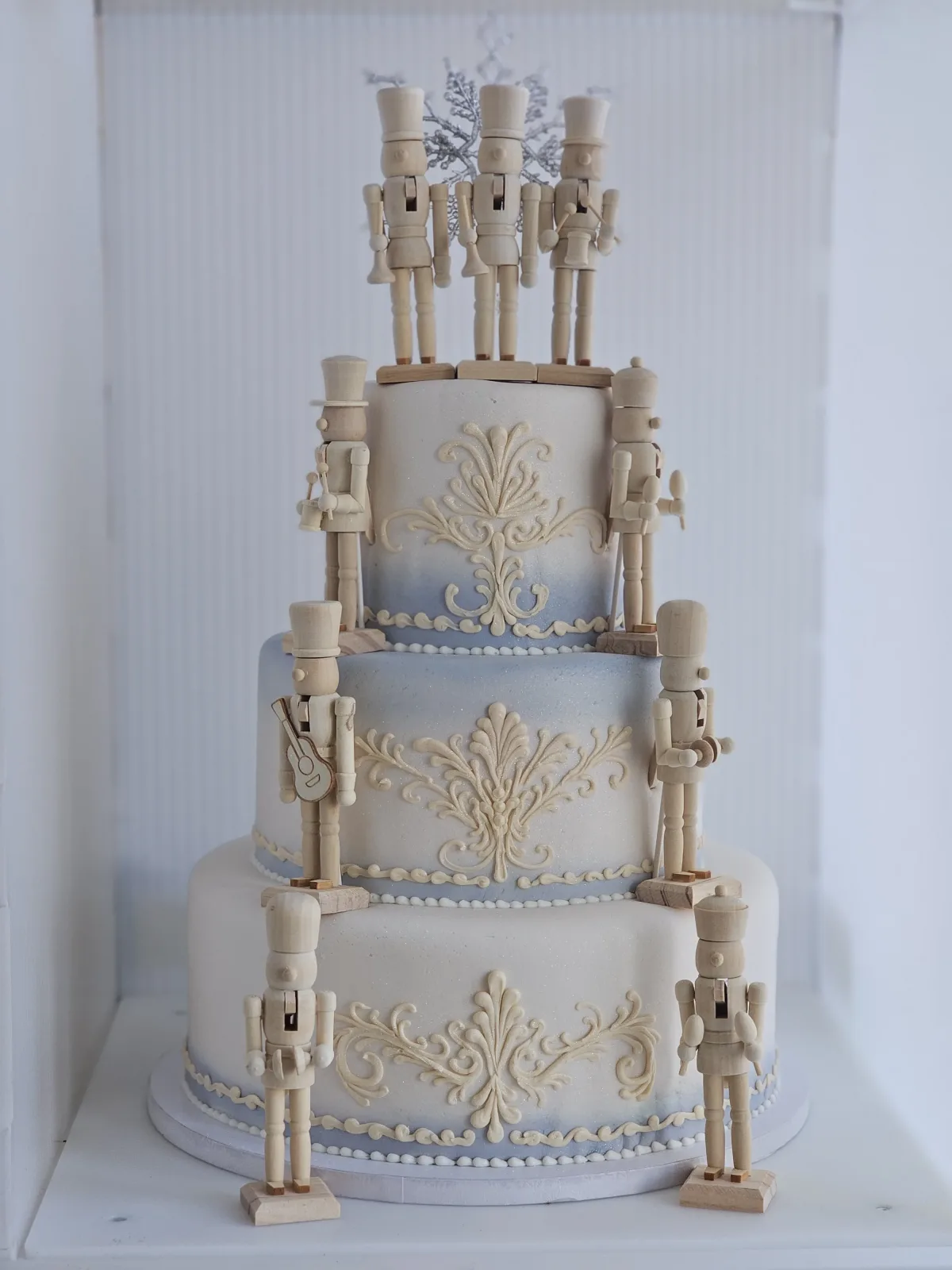 Tracy's Custom Cakes